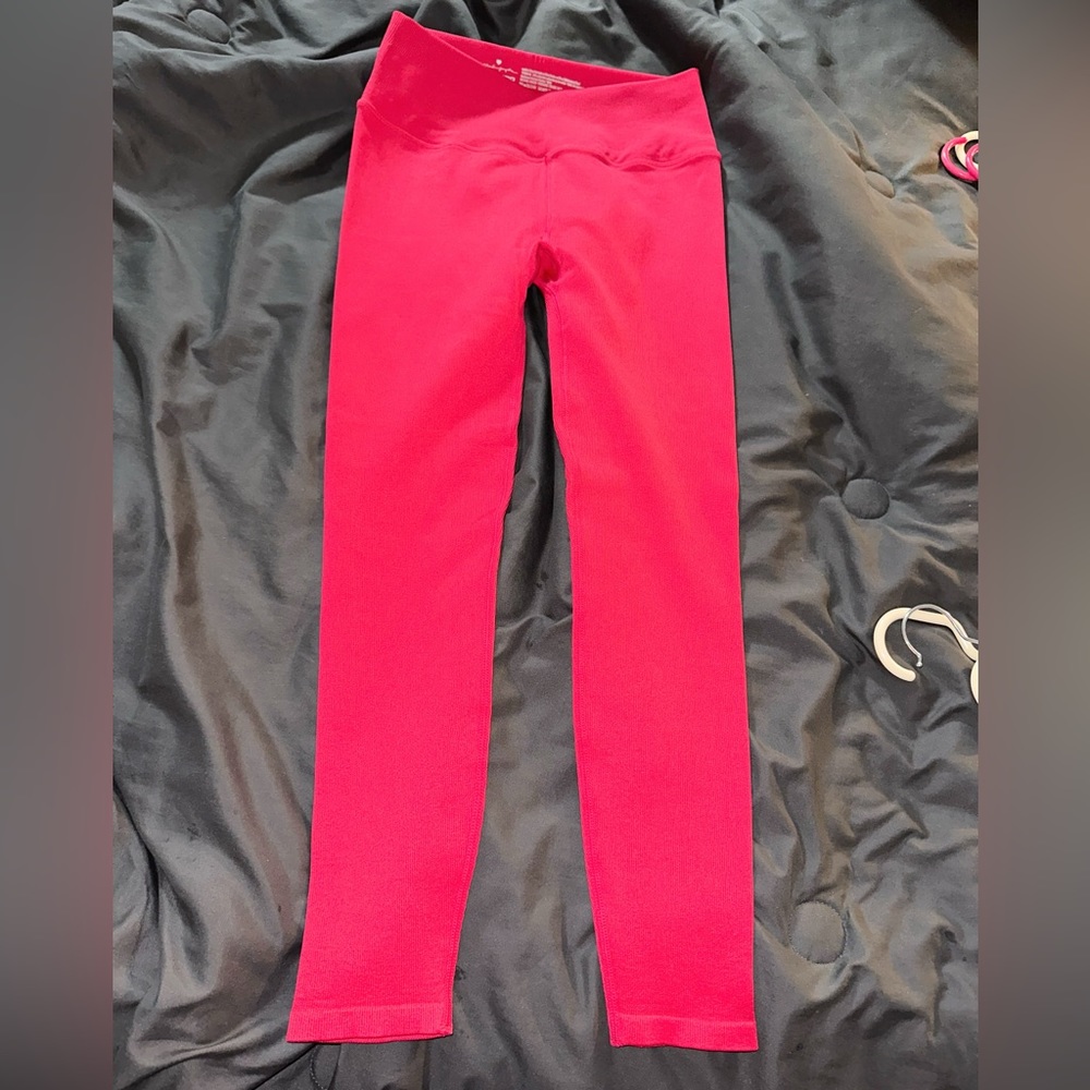 NWOT VS Pink Compression Leggings M/L